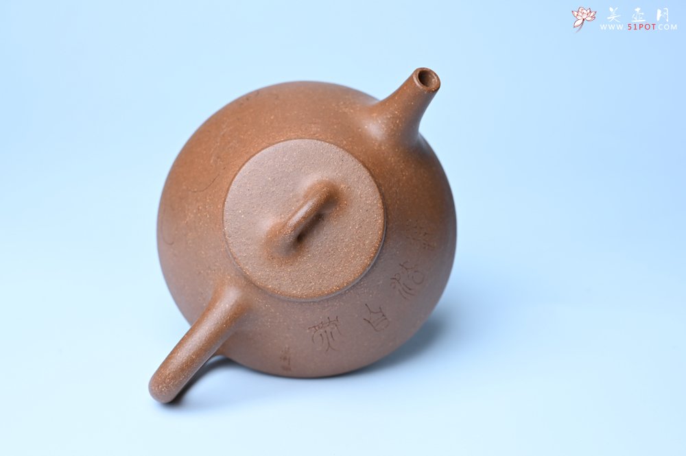 紫砂壶图片：油润五彩段泥 全手工薄胎子冶石瓢 难度大 骨肉匀挺 文气装饰罗汉图 - 美壶网