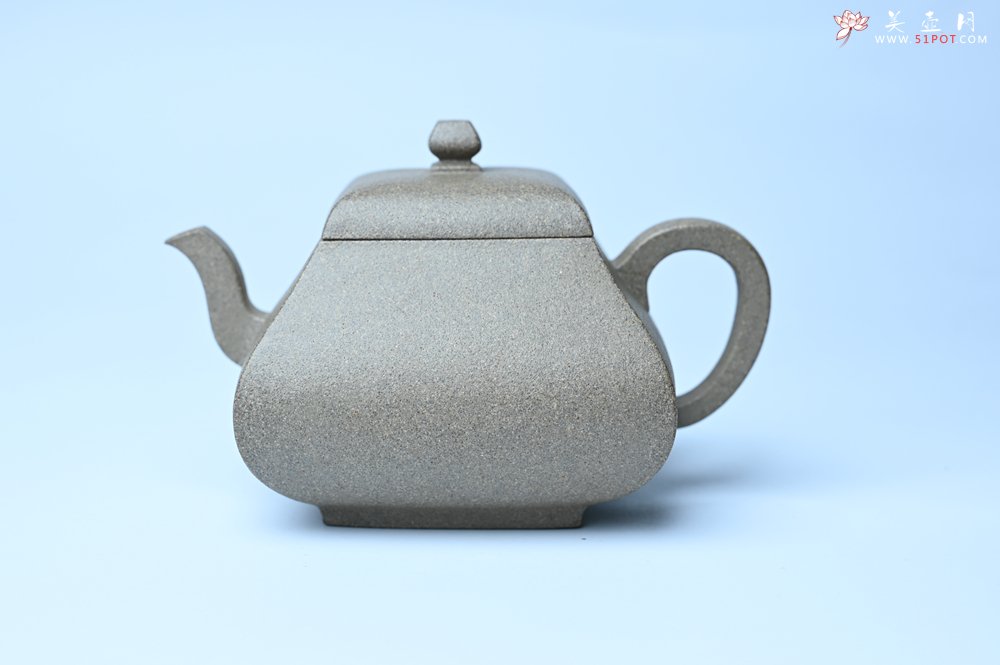 紫砂壶图片：美壶中秋国庆特惠 精工老段泥四方君德公道壶 独孔 茶人醉爱 - 美壶网