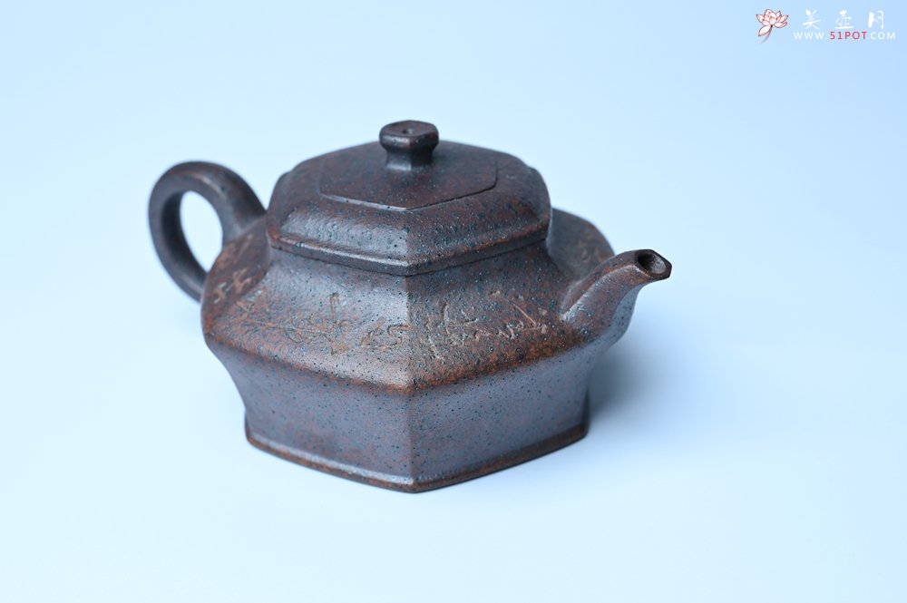 紫砂壶图片：美壶特惠 柴烧六方虚扁紫砂壶 茶人醉爱 - 美壶网