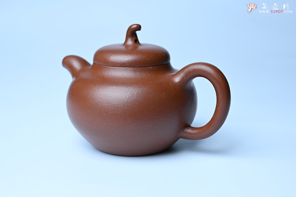 紫砂壶图片：潜力股周小培老师 油润降坡泥全手工茄瓜壶 - 美壶网