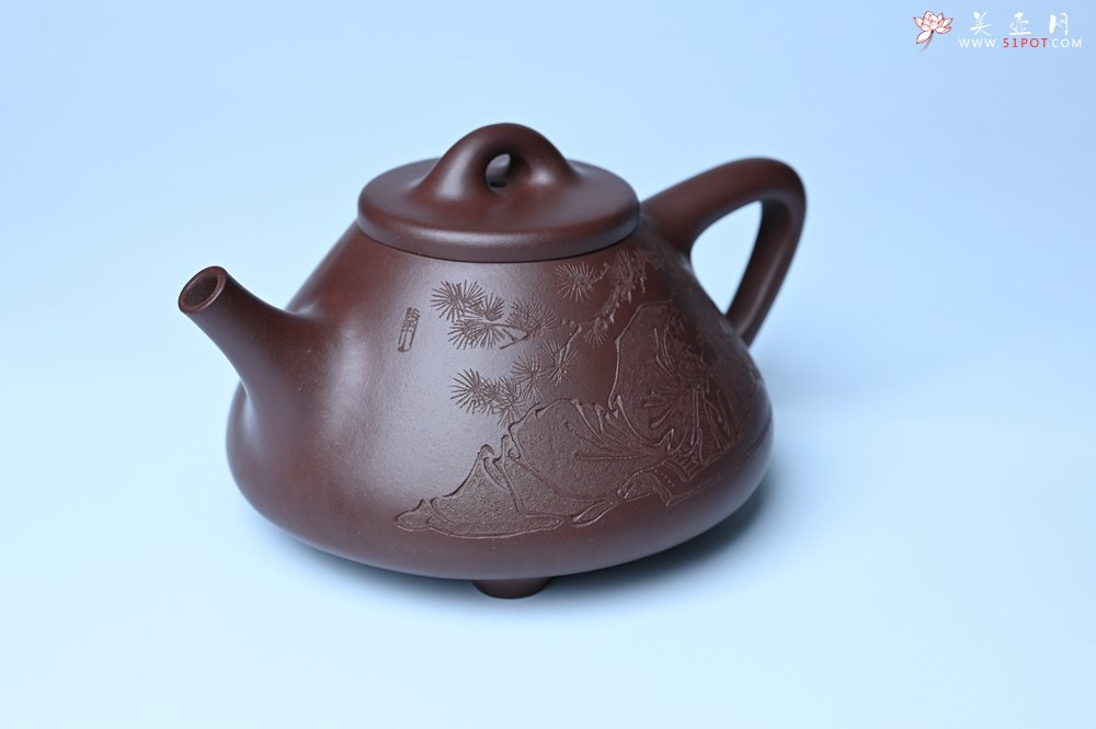 紫砂壶图片：潜力股周小培 特好全手工底槽清子冶石瓢 此是诗仙坡老作 与君同试雨前茶 - 美壶网