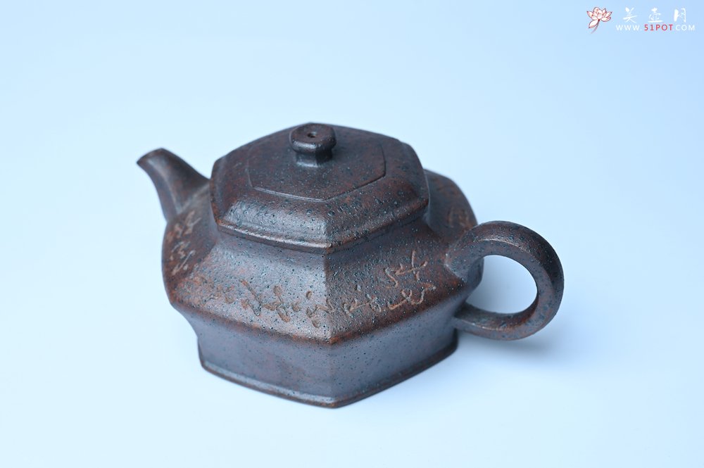 紫砂壶图片：美壶特惠 柴烧六方虚扁紫砂壶 茶人醉爱 - 美壶网