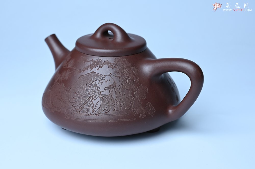 紫砂壶图片：潜力股周小培 特好全手工底槽清子冶石瓢 此是诗仙坡老作 与君同试雨前茶 - 美壶网
