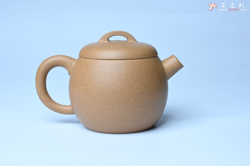 紫砂壶图片：美壶特惠 特好老黄段泥精致大炮巨轮壶 茶人醉爱 - 美壶网