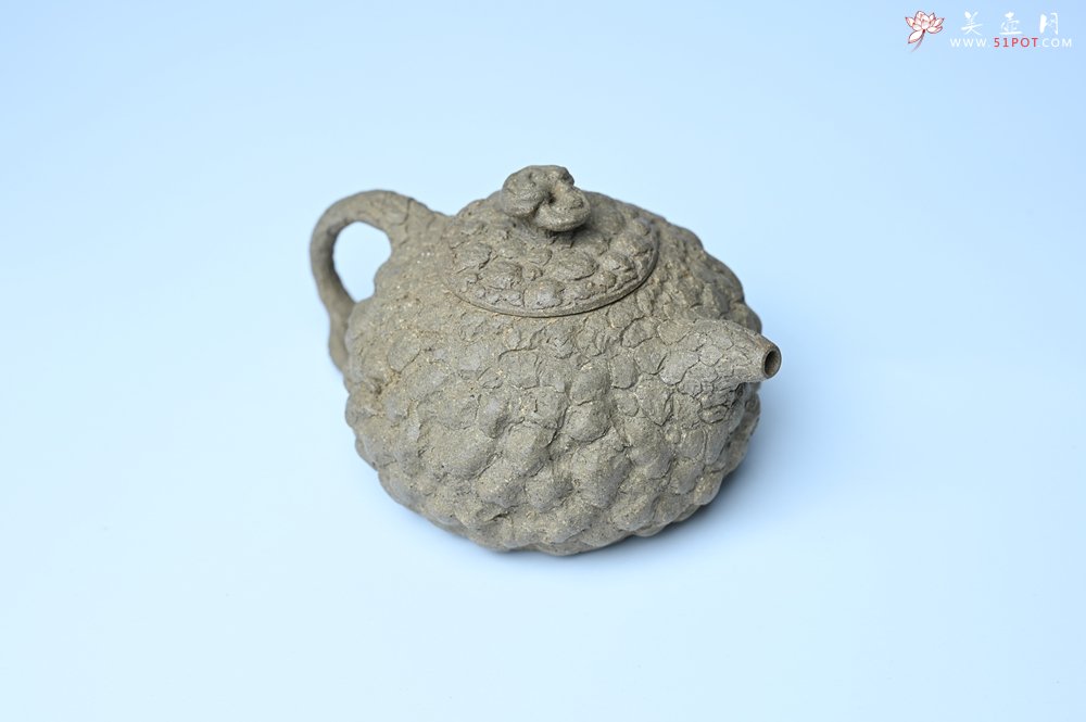紫砂壶图片：美壶特惠 全手工老青段供春壶 肌理有老树瘿的感觉 灰常赞 - 美壶网