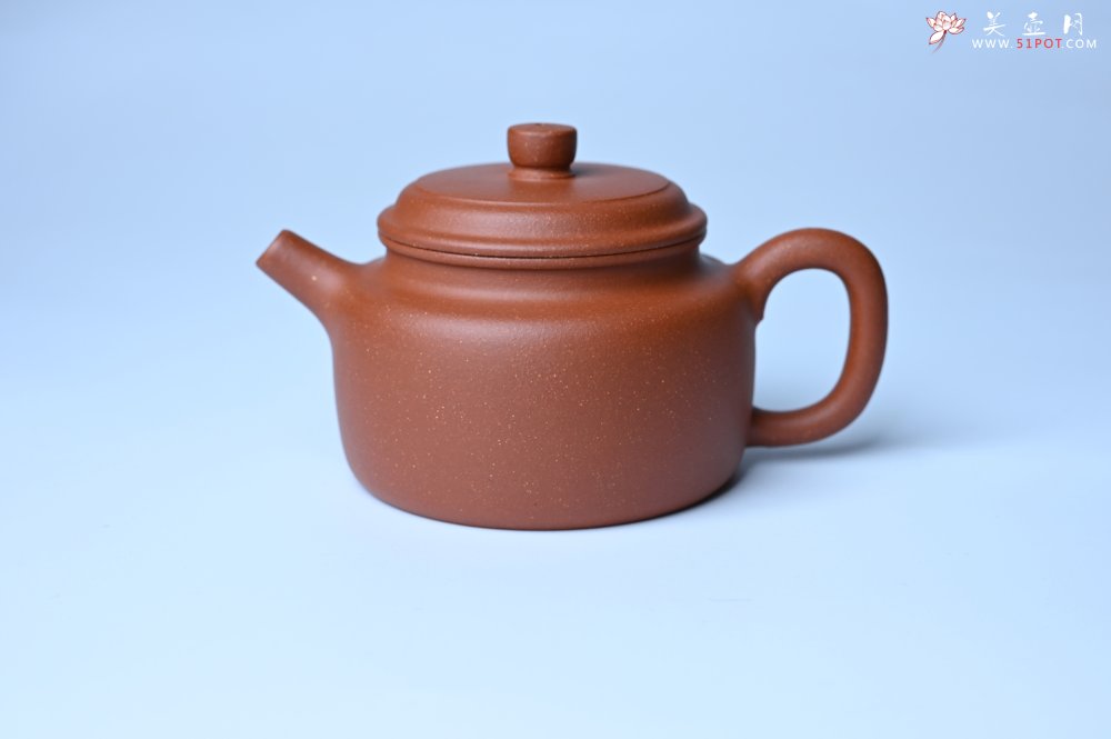紫砂壶图片：美壶特惠 精致特好黄龙山宝山矿区红降坡泥德中壶 - 美壶网