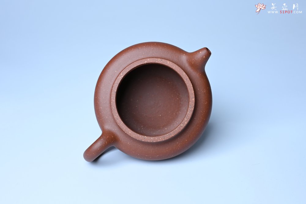 紫砂壶图片：美壶特惠 精致特好共生紫砂矿扁古壶 矿物质丰富 茶人醉爱 - 美壶网