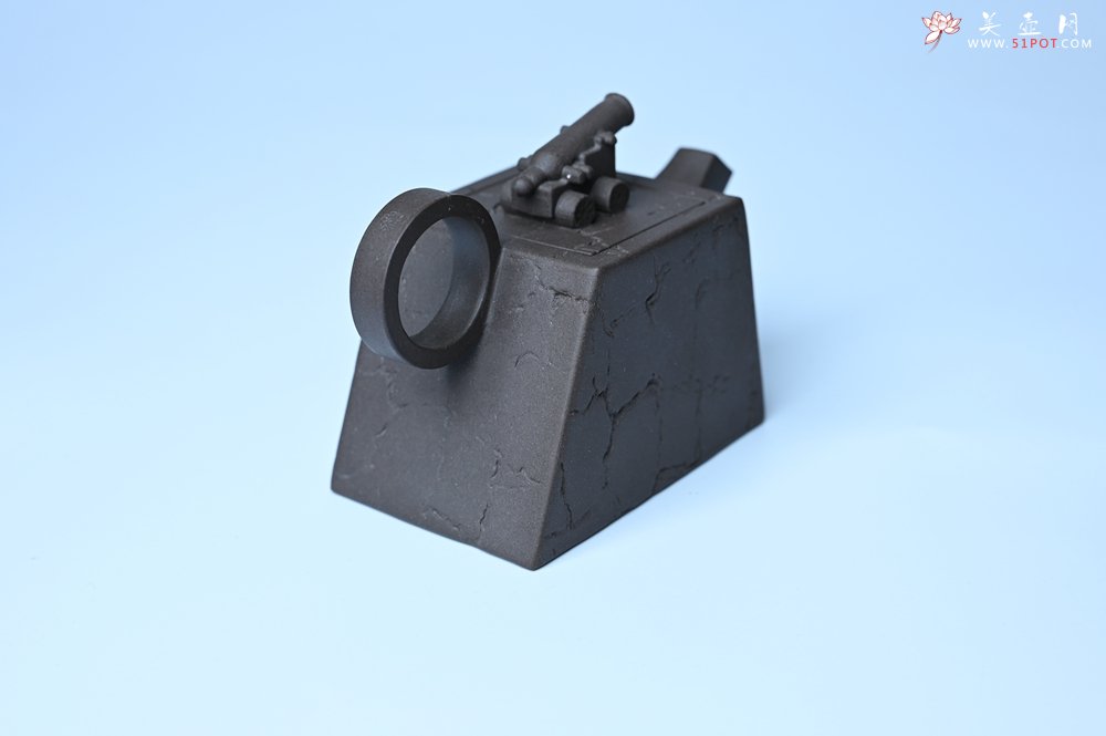 紫砂壶图片：美壶特惠 优质紫泥还原烧威震四方壶 - 美壶网