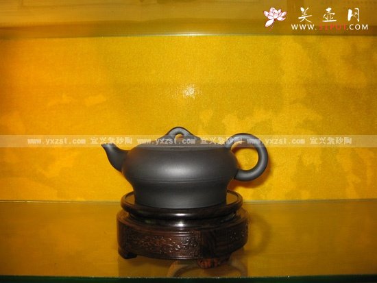 紫砂壶图片：情有独钟 - 美壶网