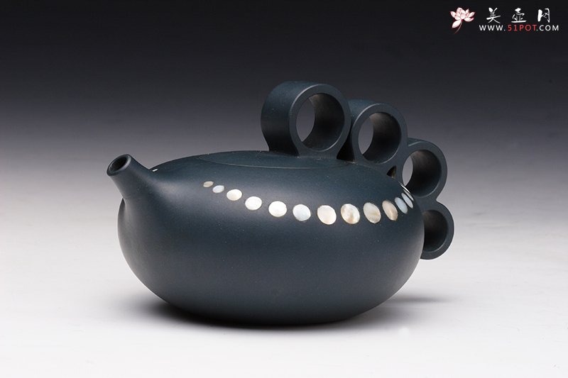 紫砂壶图片：绿泥嵌贝壶 - 美壶网