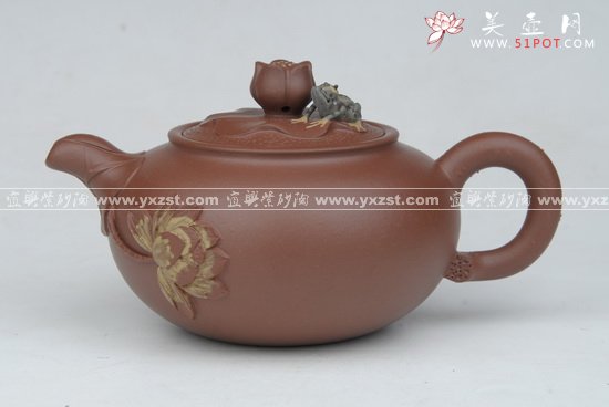 紫砂壶图片：喷水夏恋荷花壶 - 美壶网