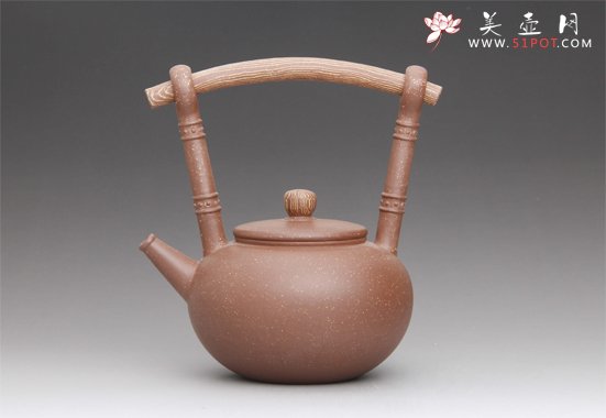 紫砂壶图片：桃木提梁 - 美壶网