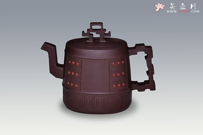 紫砂壶图片：乐由馨生壶获工艺美术大师精品博览会金奖 - 美壶网