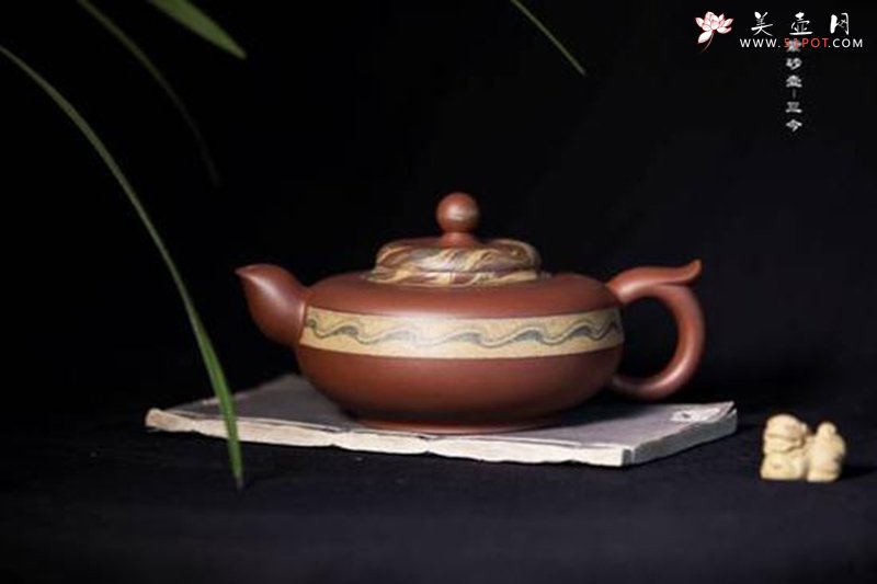 紫砂壶图片：画溪画浪 - 美壶网