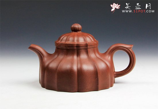 紫砂壶图片：【半菊筋囊】底槽清 300cc - 美壶网