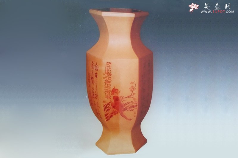 紫砂壶图片：六方花鸟鱼尾瓶 - 美壶网