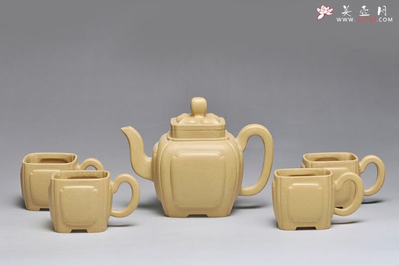 紫砂壶图片：开光菱花组壶 - 美壶网