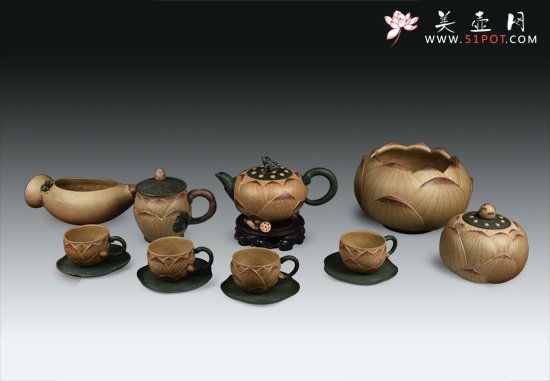 紫砂壶图片：荷塘情趣套壶 - 美壶网