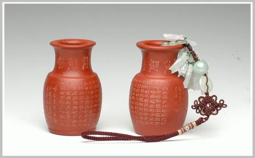 王余平紫砂壶 心经之花瓶  一对 原矿朱泥