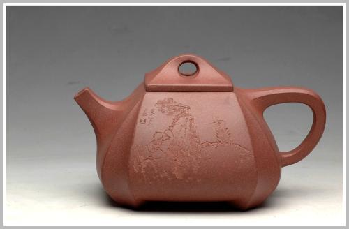 王余平紫砂壶 大气 稳重 精工细致 抽角四方 原矿段泥