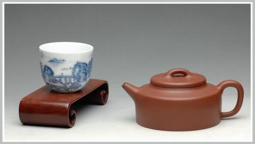 曲峰紫砂壶 端庄大气 儒雅典范 品质如一  全手汉韵 原矿底槽清