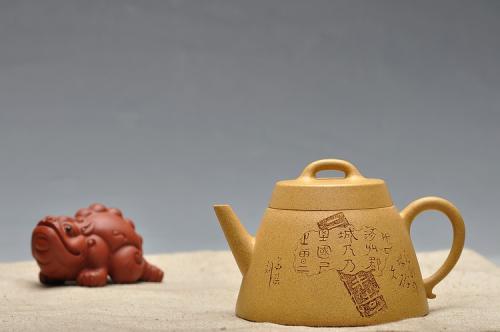 尹君峰紫砂壶 文人气韵 全手秤砣 原矿段泥