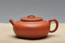 紫砂壶图片： 流畅自然 别具匠心 全手卧轮 新品尝鲜 - 美壶网