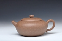 紫砂壶图片：古朴沉静 可玩 全手适泉 - 美壶网