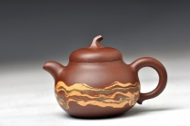 紫砂壶图片：通透绞泥 娇小可爱 茄段 - 美壶网