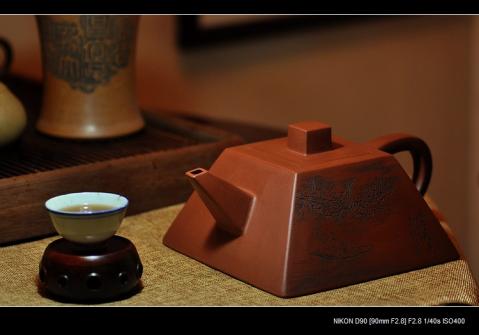 许浒紫砂壶 许浒最新力作 其势巍巍 不动如山 全手大升方 收藏品 原矿清水泥