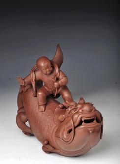 王健紫砂壶 财童戏鱼龙 精品之作 原矿清水泥