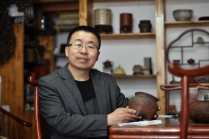 紫砂壶图片：刘世涛老师义拍作品 全手四足水盂 雅安我们在一起  - 美壶网