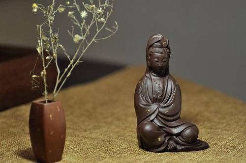 徐浩紫砂壶 慈悲祥和   坐观音 原矿紫泥