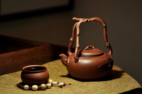 顾正芳紫砂壶 花货奇才顾正芳 扛鼎之作 全手工丰裕提梁 飘逸大气 原矿底槽清