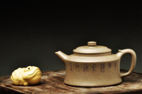 邵家俊紫砂壶 古韵十足 典雅大方 国助工和石装饰 全手玉龙禅钟 原矿段泥