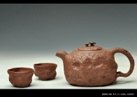 紫砂壶图片：谢多莲最新作品 薄胎 全手大龚春套壶 - 美壶网