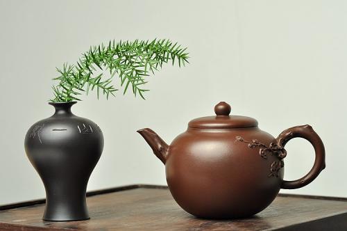 潘丹初紫砂壶 经典作品 刚正挺拔 一捺底 全手傲骨寒梅却有一团和气 原矿紫泥