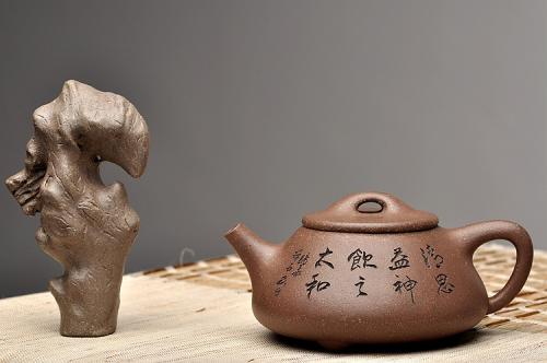 周斌紫砂壶 周斌全手力作 经典器形 中石瓢 肥而不腻 清奇 鱼籽砂 原矿紫泥