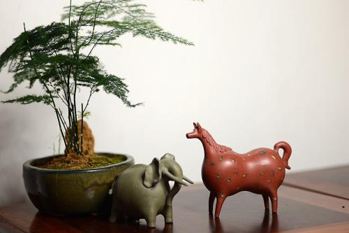 施奇华紫砂壶 马到吉象~ 施奇华新年特色文房茶宠 全手工 颇有玩味~ 