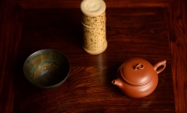 紫砂壶图片：功夫茶之朱泥小壶 灵秀之作  筑云 - 美壶网