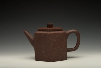 紫砂壶图片:线条流畅 挺拔实用 全手六分玉柱 - 美壶网