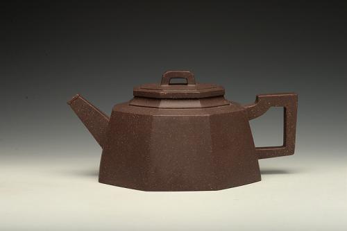 马建鹏紫砂壶 马建鹏新作 工整厚重 线条挺拔  全手大八方 原矿紫泥