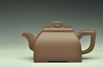 紫砂壶图片：厚重大气  全手琮鼎四方 - 美壶网