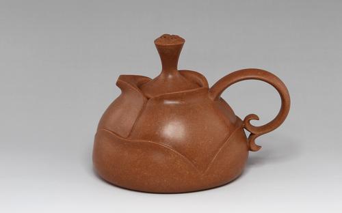 高建芳紫砂壶 荷韵壶 