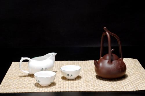 汪洋紫砂壶 南瓜提梁壶 原矿紫泥