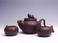 紫砂壶图片：小连年有余套具 - 美壶网