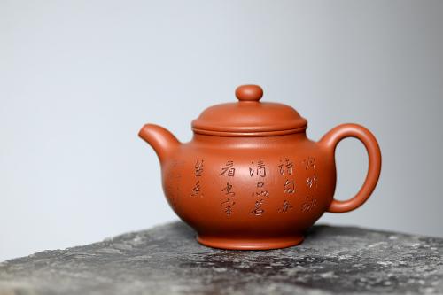 徐亚春紫砂壶 张听刚装饰 刀法老辣 饱满周正 全手掇只 优质朱泥 原矿朱泥