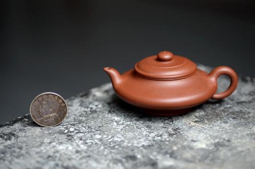 顾小英紫砂壶 国师顾小英作品 线条流畅 实用精品 水扁 绿茶知音 优质清水泥 原矿清水泥