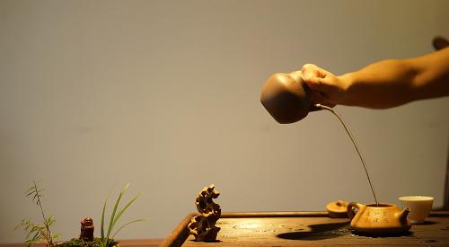 淞庐紫砂壶 淞庐出品 全手佳作 文气十足~ 云水禅心急须二式 炮嘴独孔 青灰泥