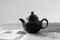 紫砂壶图片：刘世涛新作 紫砂和书画的碰撞~ 文气袭人 全手六方掇球 证书是壶之拓片 - 美壶网